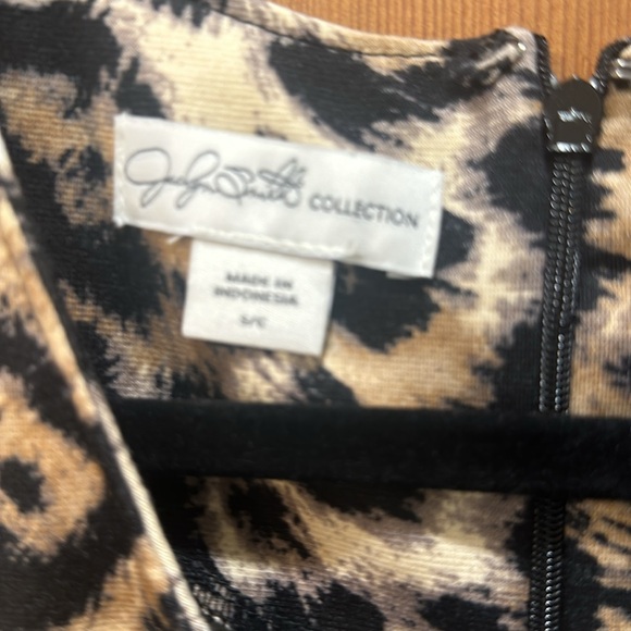 Leopard Print Dress - Picture 4 of 7